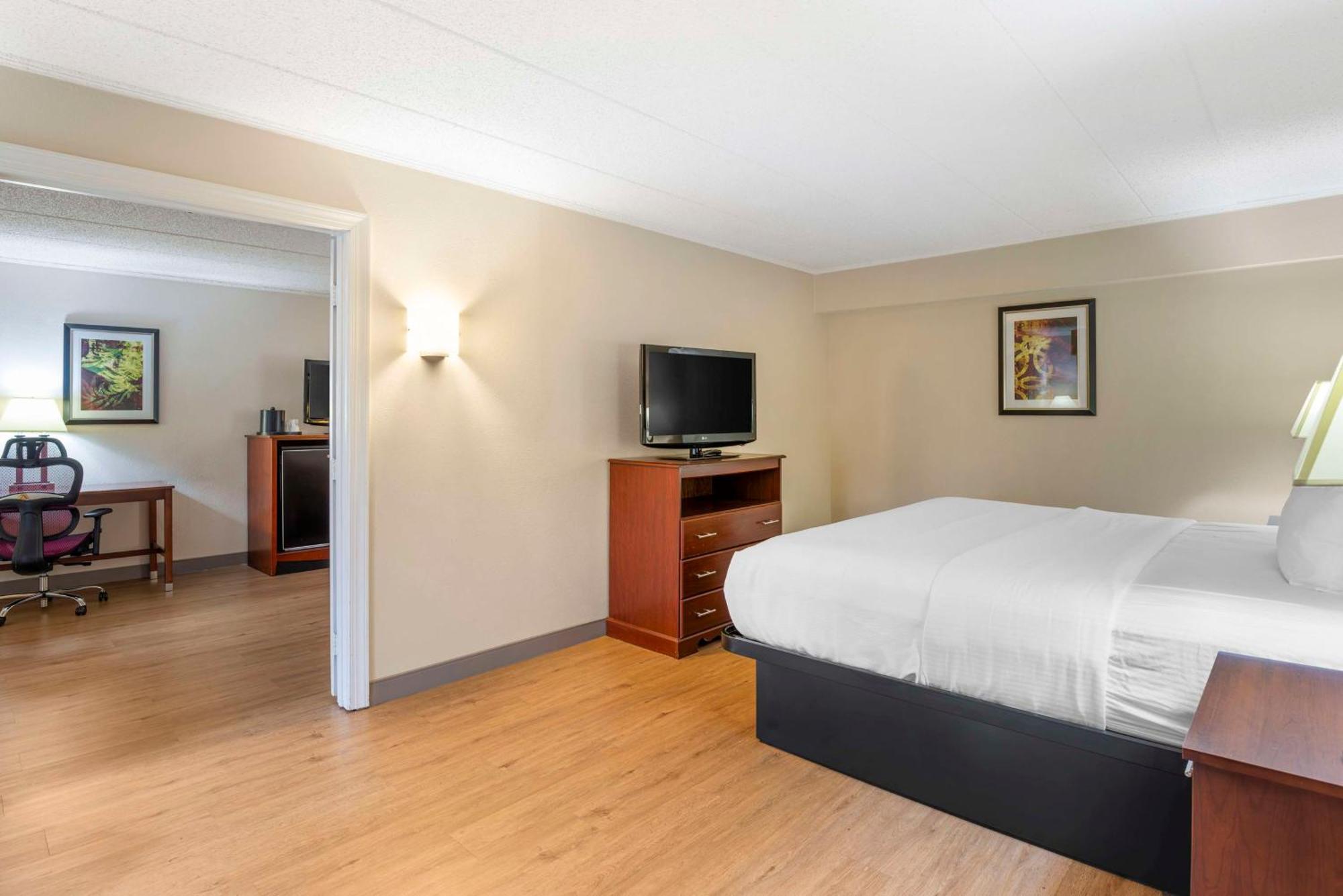 Best Western Plus Governor'S Inn Richmond Midlothian Extérieur photo