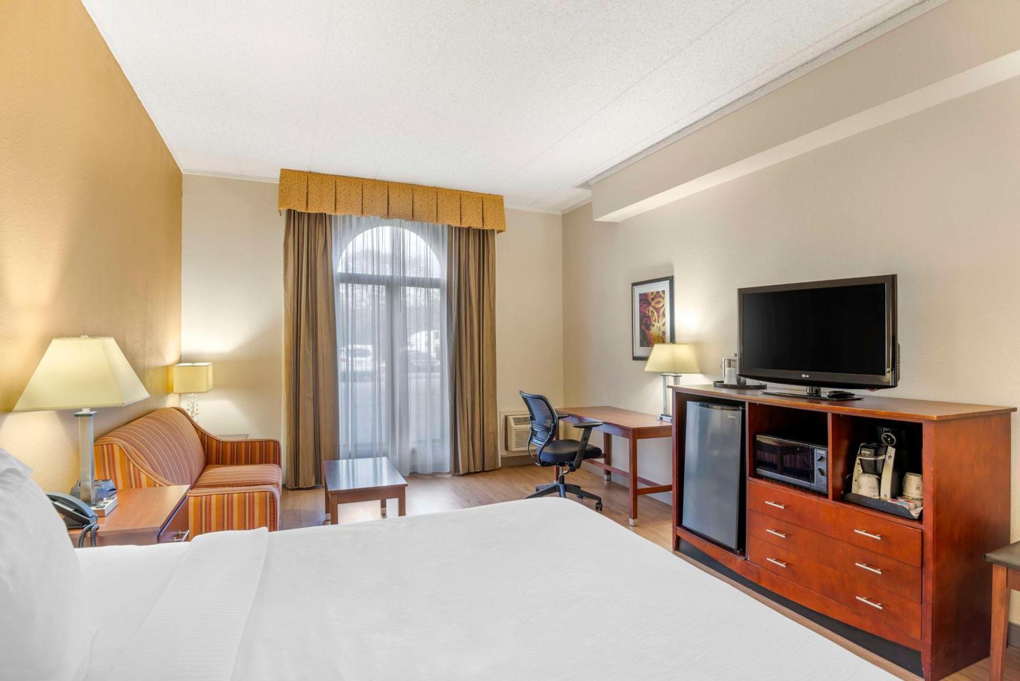 Best Western Plus Governor'S Inn Richmond Midlothian Extérieur photo