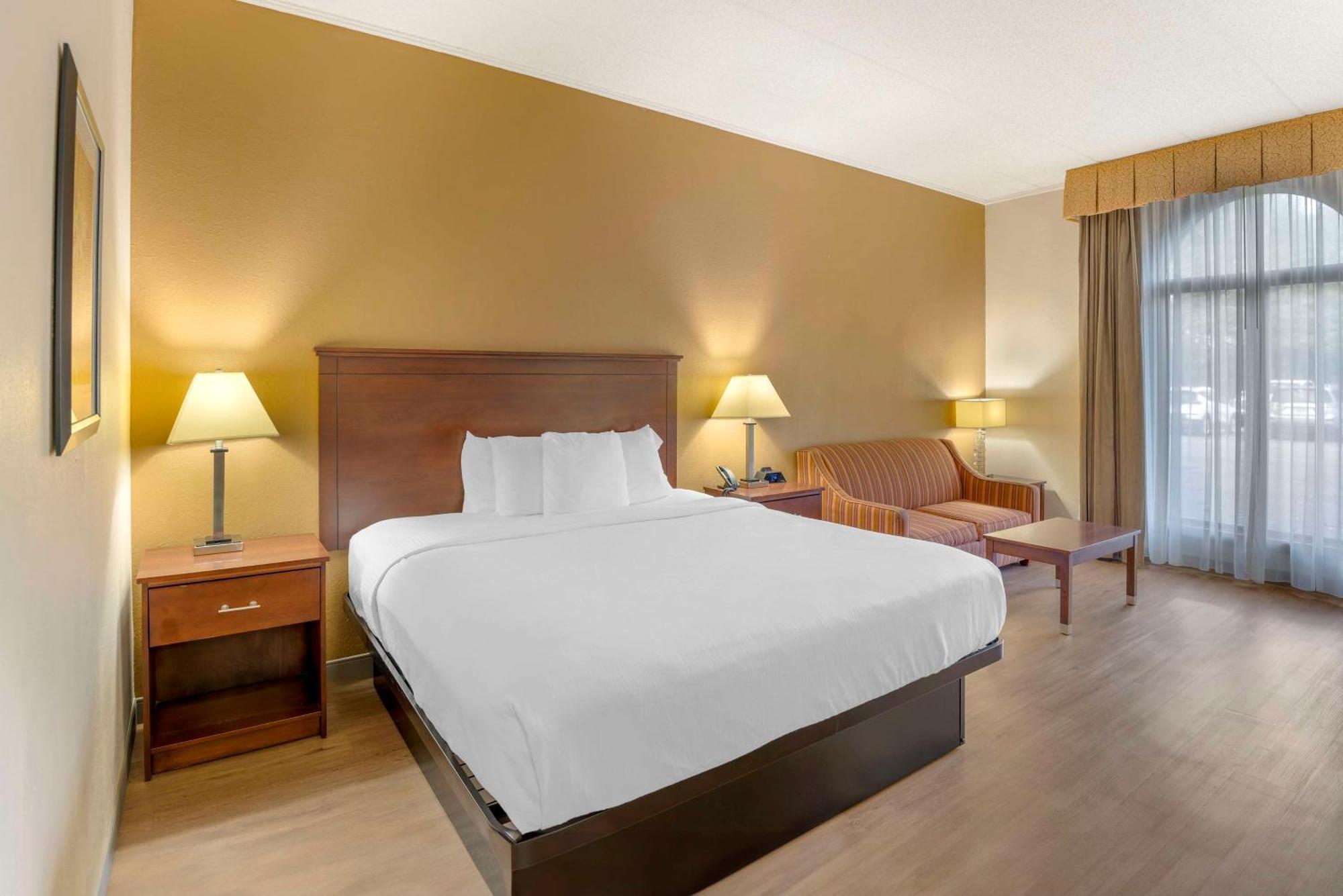 Best Western Plus Governor'S Inn Richmond Midlothian Extérieur photo