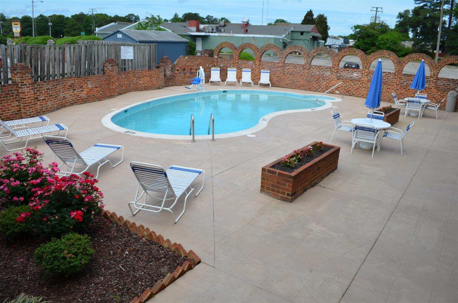 Best Western Plus Governor'S Inn Richmond Midlothian Extérieur photo