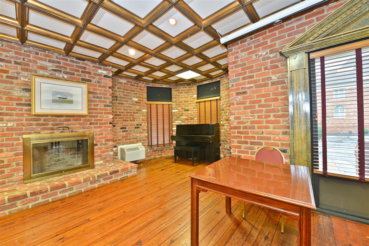 Best Western Plus Governor'S Inn Richmond Midlothian Extérieur photo