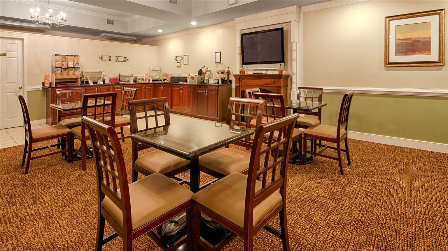 Best Western Plus Governor'S Inn Richmond Midlothian Extérieur photo